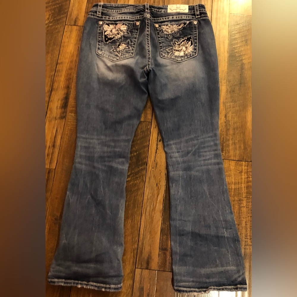 Miss me jeans, size 34, mid rise easy boot